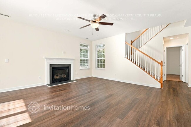 8121 Acacia Court