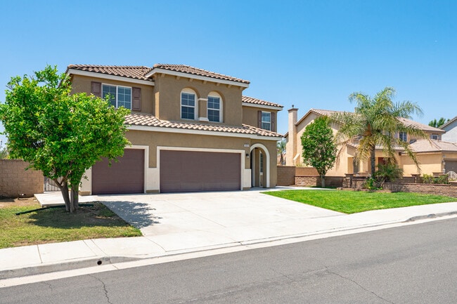 Ideal for Large Families – 6BR/4BA Eastval... - Ideal for Large Families – 6BR/4BA Eastval... House
