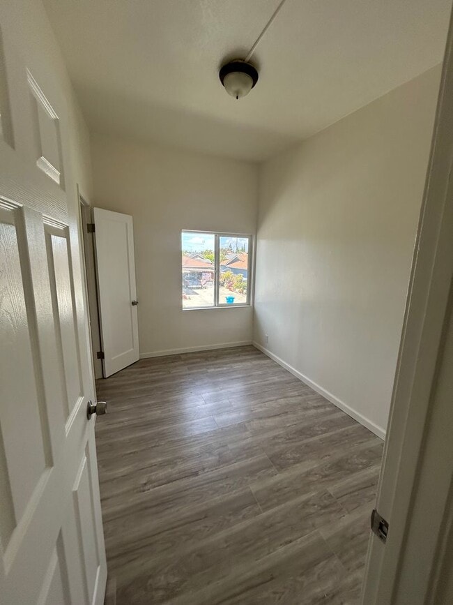 991 Suiter St Unit 991 B