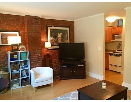 Photo - 15 Dartmouth St Unit A