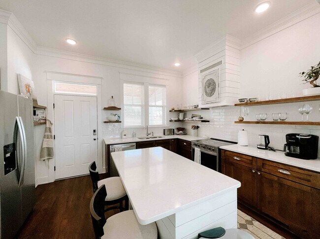 Photo - 2115 Loretta Parker Lane Unidad Lot 3