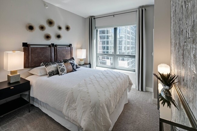 RiverNorth_interior_bedroom (2)