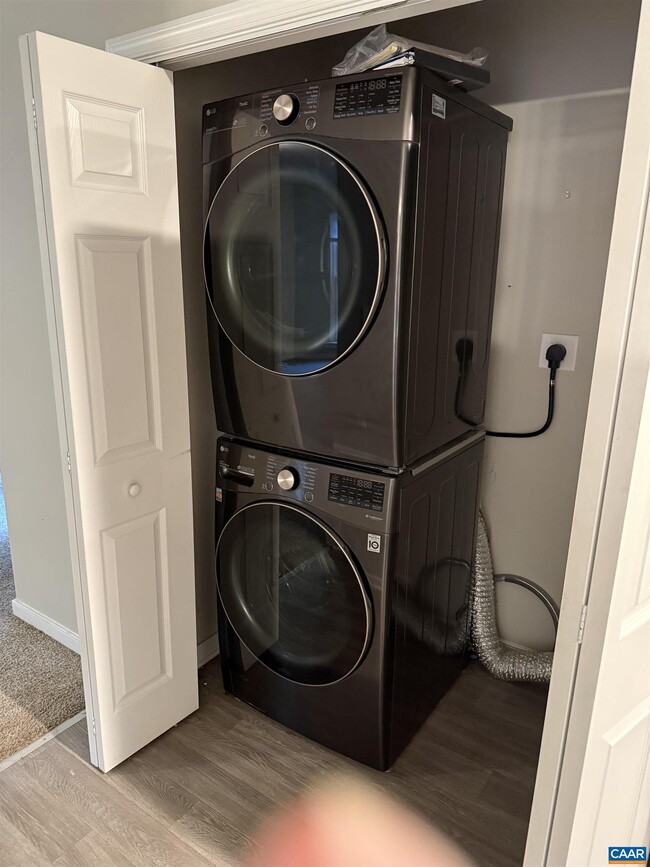 Photo - 16 Marwood Dr