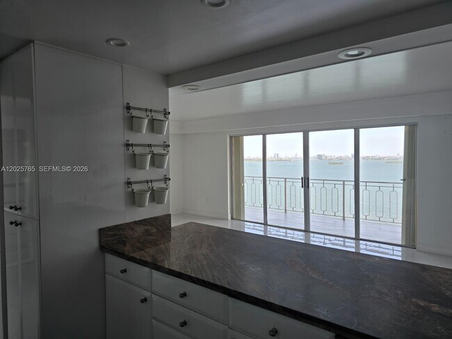 Photo - 11111 Biscayne Blvd Unit 17D