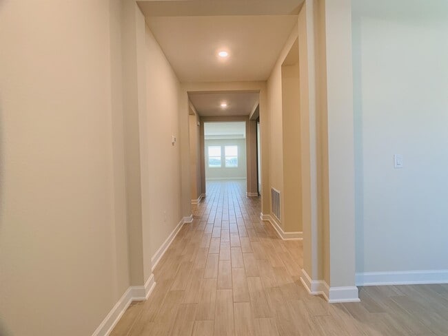 Photo - 2775 Norway Maple Ct