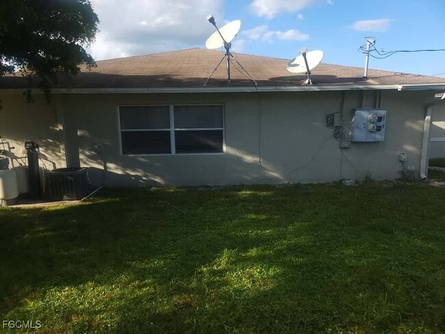 Photo - 1122 Harry Ave S
