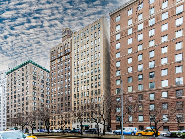 Photo - 944 Park Ave