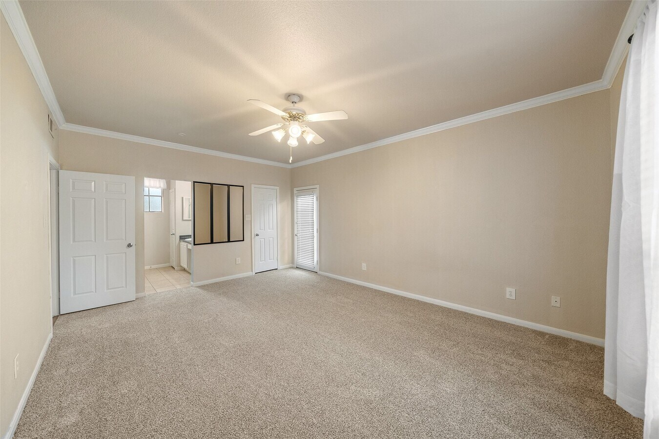 Photo - 2255 Braeswood Park Dr Unit 105