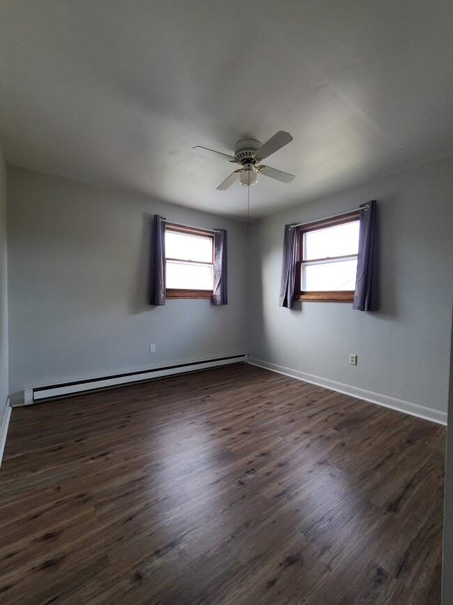 39 Pioneer St Unit B