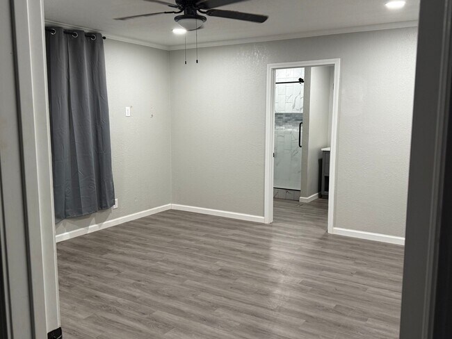 Photo - 4121 Willowoak Dr
