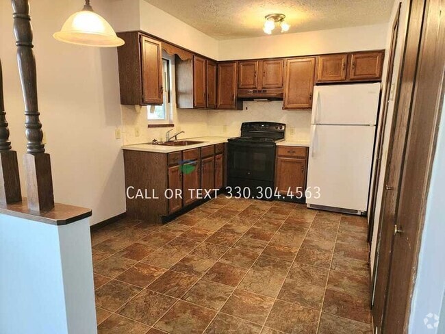 Building Photo - 1114 Derbydale Rd Rental