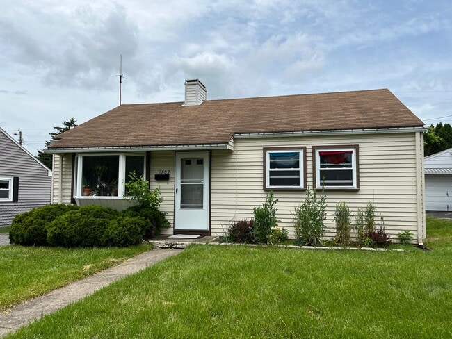 Photo - A newly remodeled 2-bedroom, 1-bathroom ranch home with central air and gas heat in a fantastic l...