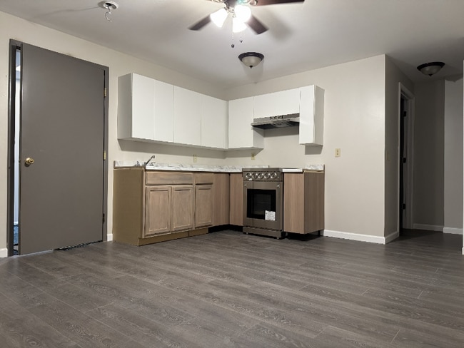 Photo - 355 S Main St Unit A3