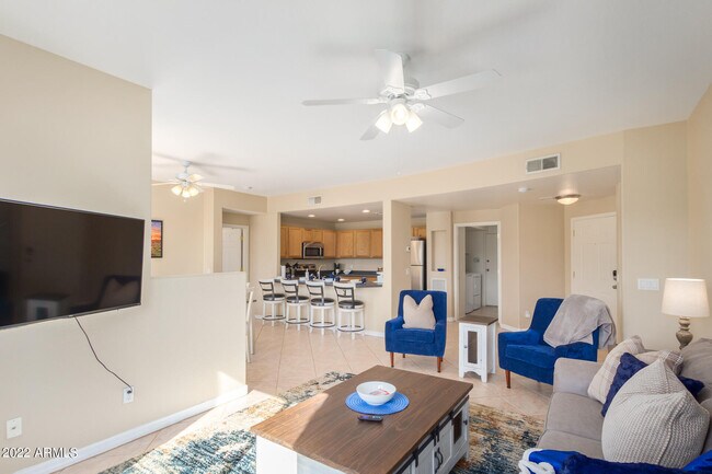 Photo - 1335 E June St Unit 106