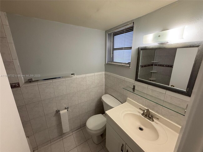 Photo - 310 Fontainebleau Blvd Unit 401