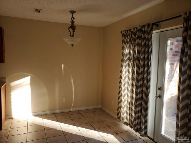 Photo - 3334 Pine Forest Rd