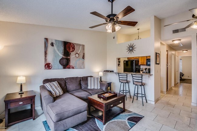 Photo - 14203 N 19th Ave Unidad 2007