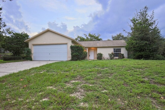 Photo - Spacious 3/2 Home with a 2 Car Garage Located in Lake Crescent Pines - Clermont