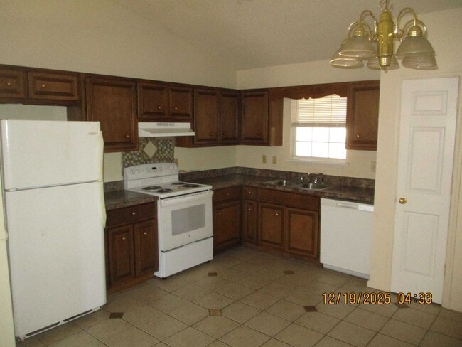 Photo - 117 Augusta Ct