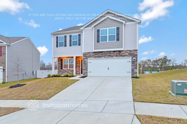 Photo - 118 Calderdale Ln