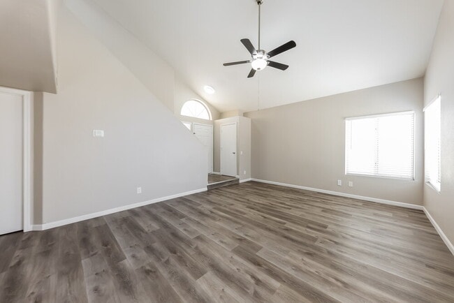 Photo - 3630 W Escuda Dr
