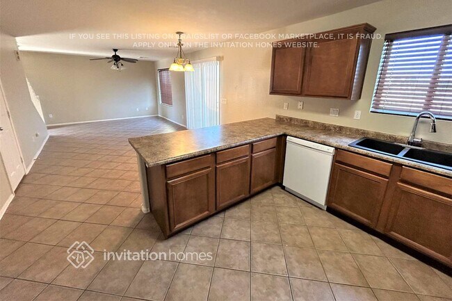 Photo - 6707 W Desert Ln