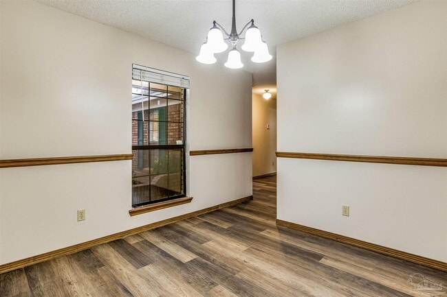 Photo - 6327 Heart Pine Dr