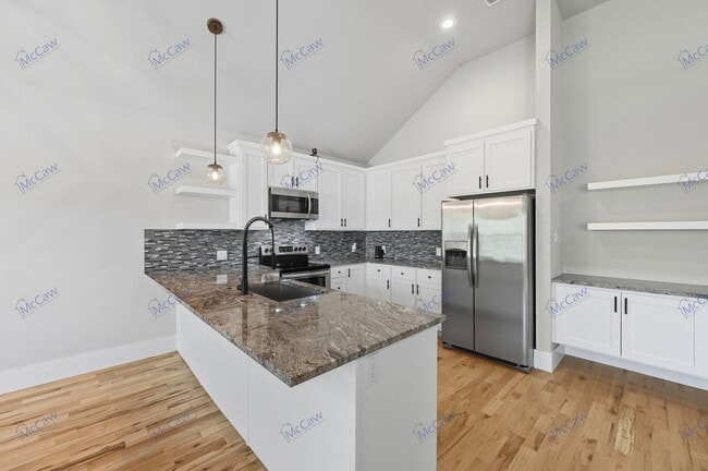 10022 Everton Pl