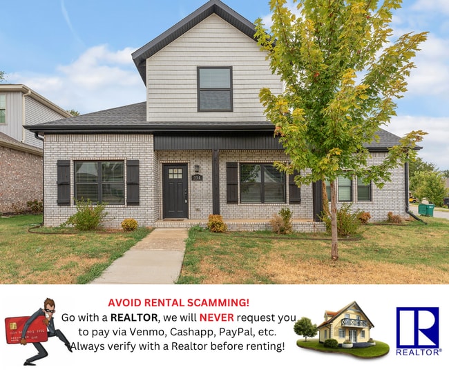 Building Photo - Welcoming Farmington Home Near Local Amenities