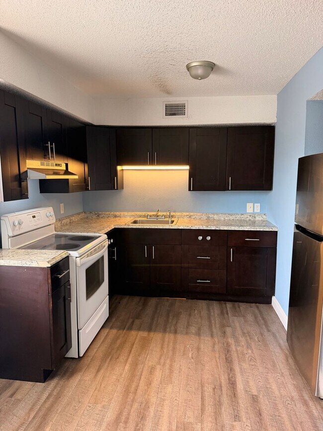 Photo - 6321 Lenawee St Unit 6321 Lenawee Street Apt D1
