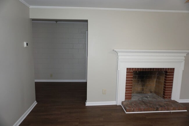 Photo - 1119 H St