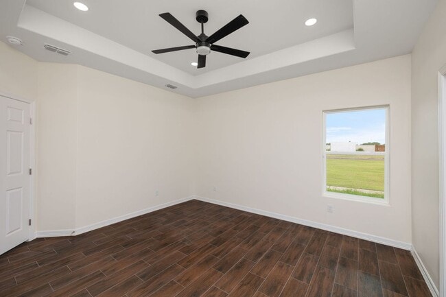 Photo - 3125 Fairway Dr