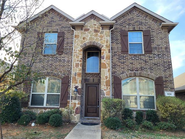 Building Photo - 608 Pawnee St