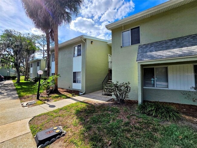 Photo - 561 Fairways Cir Unit A