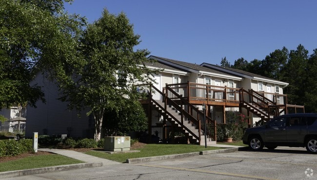 Meadowbrook Apartments