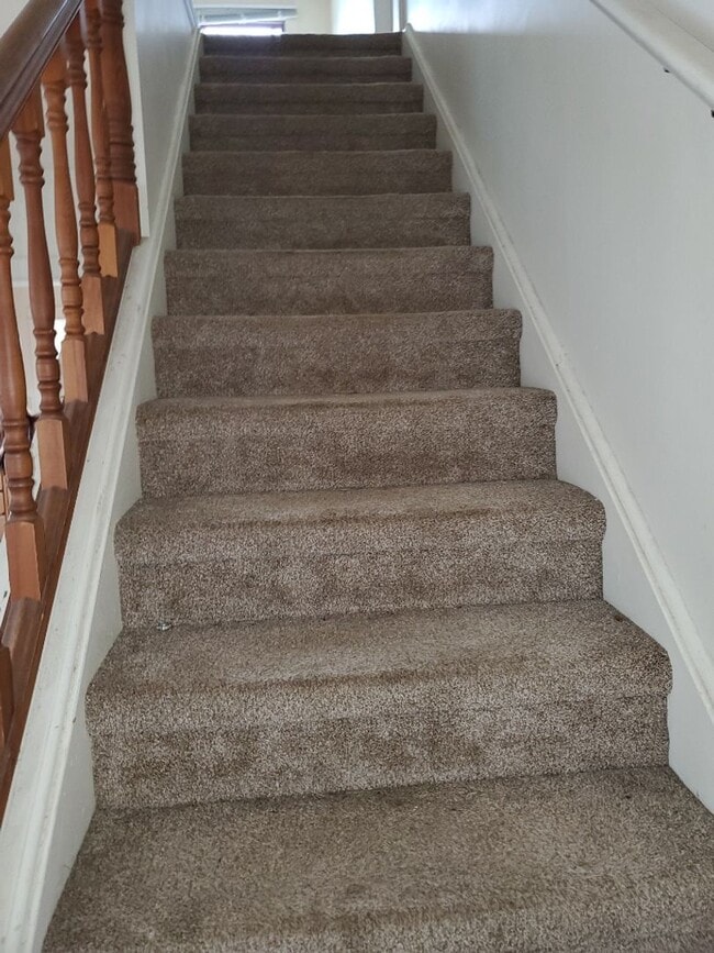 Photo - 6 bedroom, 3 bath near Downtown Bellingham!