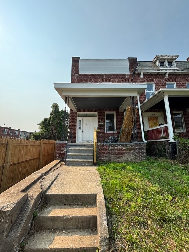 Photo - 5 bedroom townhome