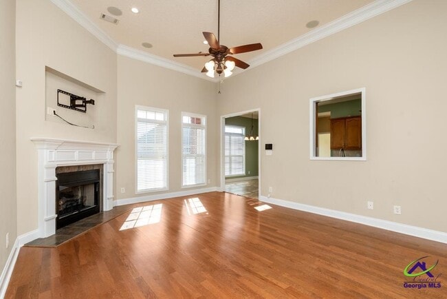 Photo - 601 Huntwood Ln