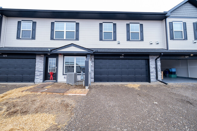 Photo - 5275 Long Pointe Pass Townhome