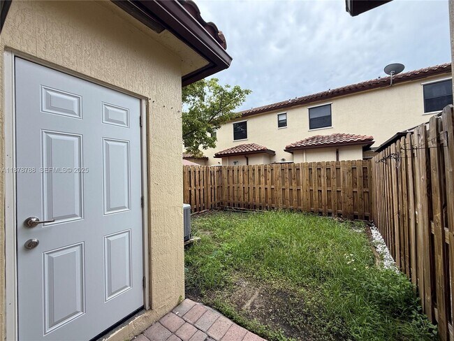 Photo - 3204 SE 5th Ct