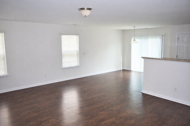 Photo - 13 Miriam Jordan Rd