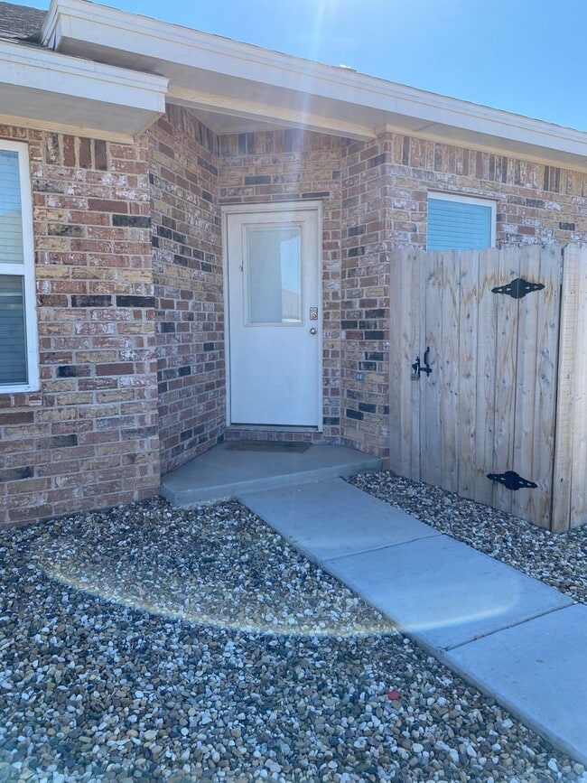 Photo - 525 N Chicago Ave Unidad A