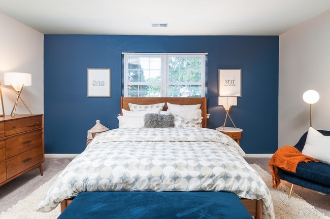 Large Bedroom