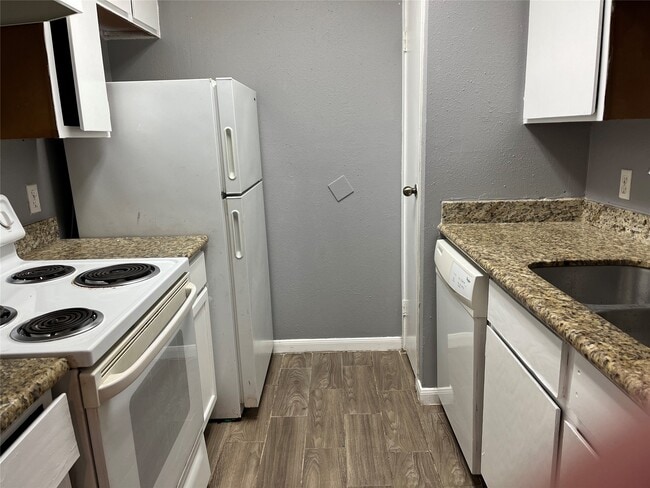 Photo - 12500 Sandpiper Dr Unidad 54