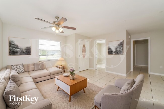 Photo - 617 Fisher Ct