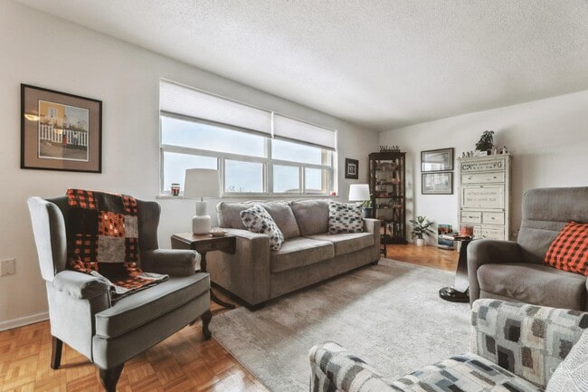 Photo - Wellington Suites