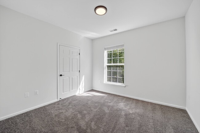 Brittany Commons Apartments