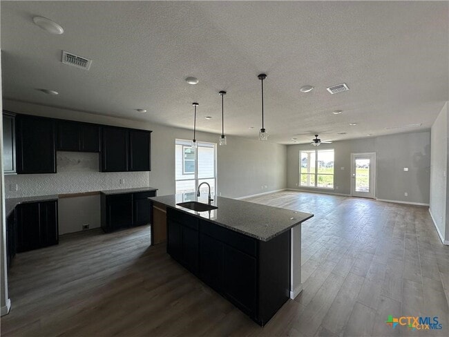 Photo - 1814 Horatio St