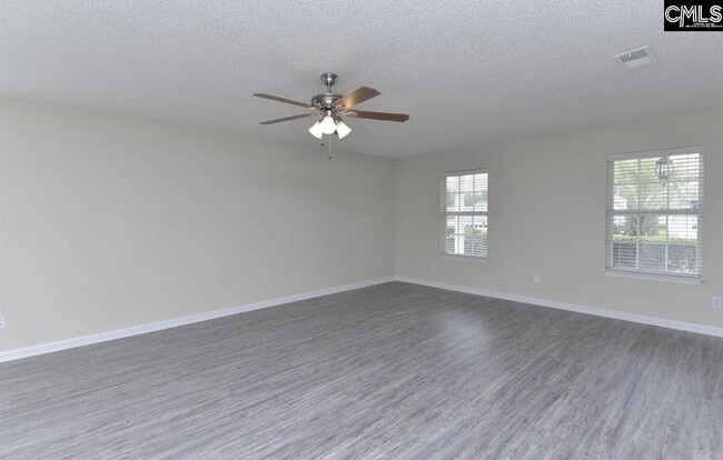 Photo - 312 Killian Green Dr