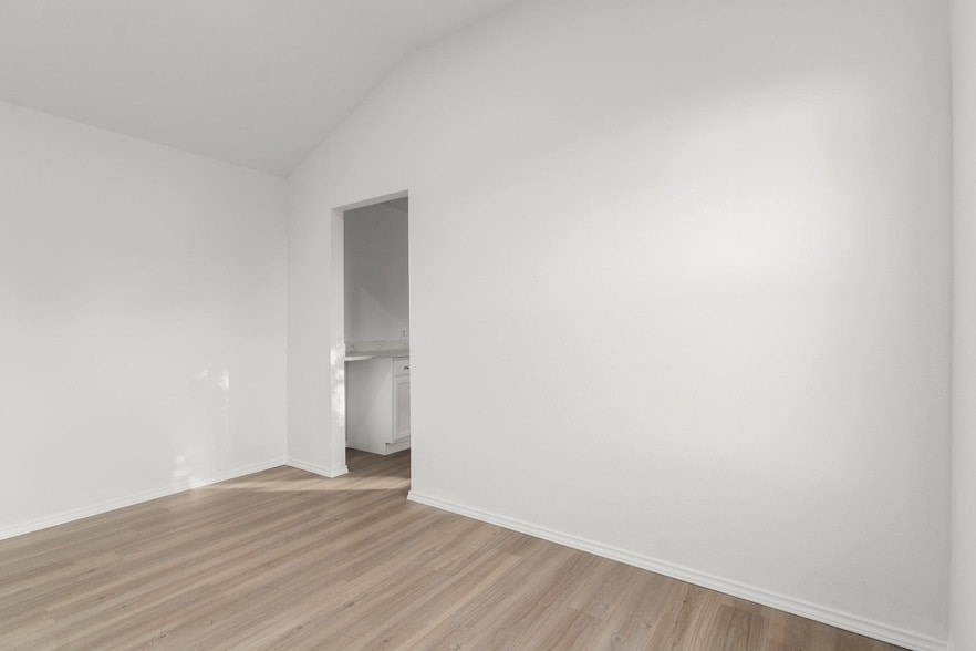 Photo - 1302 W Tarrant Rd Unidad 2